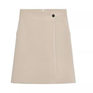 Zara Beige Crossover Shorts